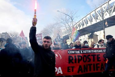 Des manifestants anti-Zemmour à Paris, le 5 décembre 2021.