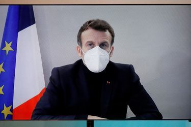 Emmanuel Macron en visioconférence le 17 décembre 2020, quelques heures après avoir été testé positif au coronavirus