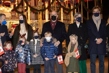 La famille princière de Monaco au village de Noël de Monaco, le 3 décembre 2021