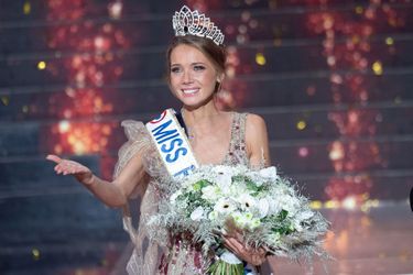 Amandine Petit, Miss France 2021