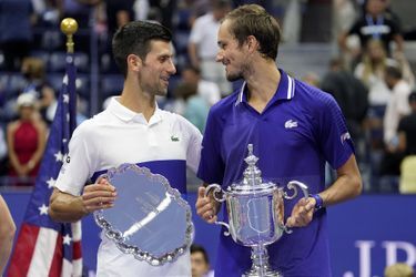 Auteur d'un match parfait, Daniil Medvedev s'est adjugé l'US Open, en battant 6-4, 6-4, 6-4 Novak Djokovic qui n'a pas supporté le poids de l'histoire, échouant ainsi à réaliser l'exploit d'un Grand Chelem sur une année, à New York.