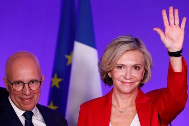 Eric Ciotti et Valérie Pécresse au siège des Républicains à Paris, le 4 décembre 2021.
