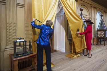 La reine Maxima des Pays-Bas inaugure la nouvelle aile du Teylers Museum à Haarlem, le 30 novembre 2021