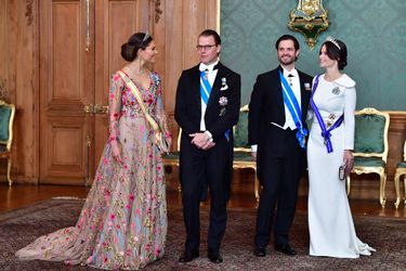 Les princesses Victoria et Sofia de Suède avec leurs époux les princes Daniel et Carl Philip à Stockholm, le 24 novembre 2021