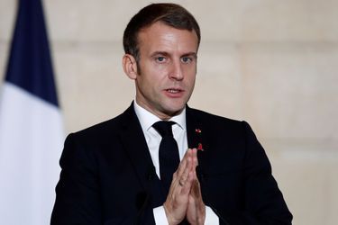 Emmanuel Macron mardi lors d'un point de presse avec le Premier ministre belge Alexander De Croo.