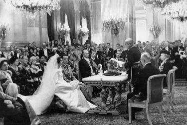 Mariage civil du roi des Belges Baudouin et de Fabiola de Mora y Aragon au Palais royal à Bruxelles, le 15 décembre 1960
