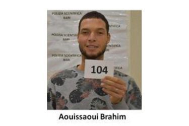  Brahim Aouissaoui, l'auteur de l'attentat à la basilique Notre-Dame à Nice. 