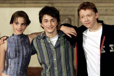 Emma Watson, Daniel Radcliffe et Rupert Grint au photocall du film «Harry Potter et la chambre des secrets» à Londres en octobre 2002