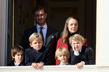 Pierre Casiraghi avec sa soeur Alexandra de Hanovre, son fils Sacha et ses neveux, Raphaël Elmaleh et Francesco Casiraghi à la Fête nationale monégasque à Monaco le 19 novembre 2021 