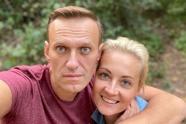 Alexei Navalny et son épouse Yulia Navalnaya.
