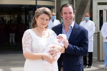 Le prince Charles de Luxembourg avec ses parents le grand-duc héritier Guillaume et la grande-duchesse héritière Stéphanie, le 13 mai 2020 