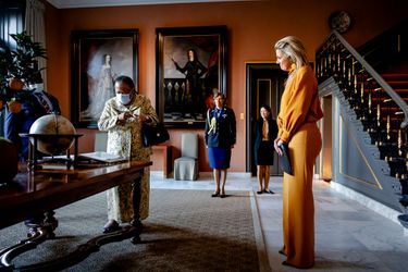 La reine Maxima des Pays-Bas avec Naledi Pandor à La Haye, le 22 novembre 2021