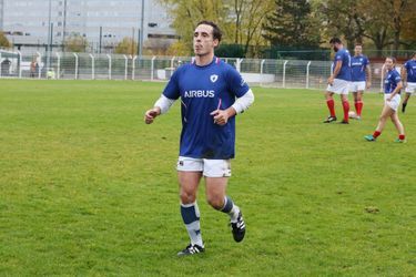 Jean-Baptiste Djebbari samedi lors d’un match de rugby du vivre-ensemble, à Nanterre.