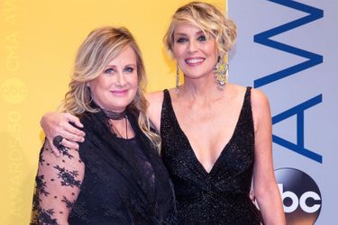 Kelly et Sharon Stone en 2016.