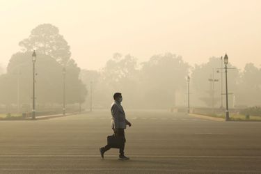 New Delhi, la tête dans un nuage de pollution.