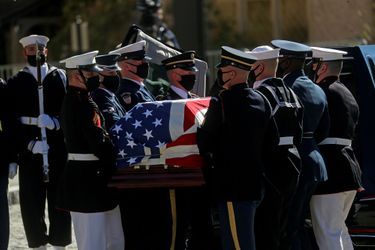 Les funérailles de Colin Powell se sont déroulées en la cathédrale de Washington, vendredi 5 novembre 2021.