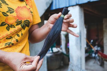 Cambodge : pour une poignée de cheveux