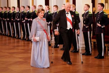 La reine Sonja et le roi Harald V de Norvège au Palais royal à Oslo, le 28 octobre 2021