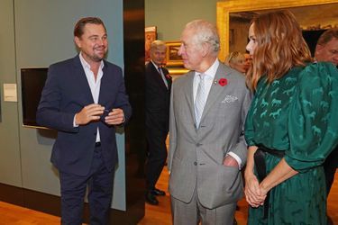 Leonardo DiCaprio, le prince Charles et Stella McCartney lors d'un événement en marge de la COP26 à Glasgow le 3 novembre 2021