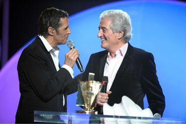 Julien Clerc et Jean-Loup Dabadie lors des Victoires de la musique en 2009. Le parolier avait été récompensé ce soir-là pour l&#039;ensemble de sa carrière. 