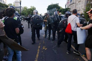 Répression de la manifestation à Washington, le 1er juin 2020.