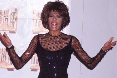 Whitney Houston à Los Angeles en février 1998.
