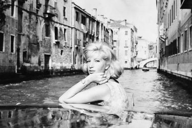  Monica Vitti à Venise, en 1962.