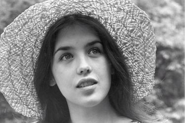Isabelle Adjani en 1973, lors de son premier rendez-vous photos avec Paris Match.