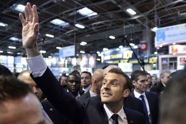 Emmanuel Macron inaugure son premier Salon de l'agriculture en tant que président de la République samedi