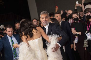 Amal et George Clooney à l'avant-première du film «The Tender Bar» à Londres le 10 octobre 2021