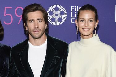 Jake Gyllenhaal et Jeanne Cadieu à l&#039;avant-première du film «The Lost Daughter» à New York le 29 septembre 2021
