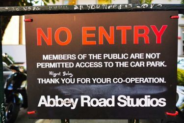 Lors de la démonstration des 800 séries Diamond de Bowers and Wilkins au studio Abbey Road.