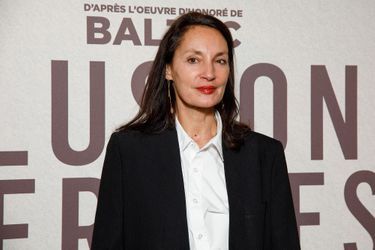 Jeanne Balilbar à l&#039;avant-première du film «Illusions perdues» à Paris le 4 octobre 2021