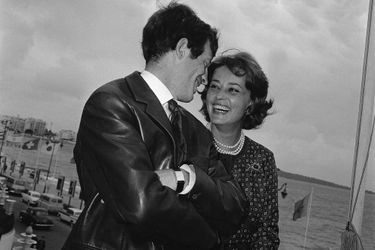 Jean-Paul Belmondo et Jeanne Moreau en 1960