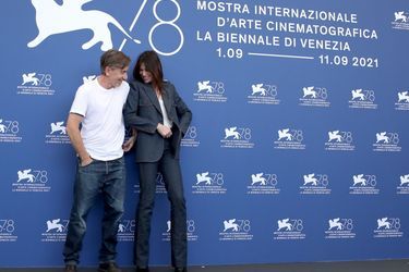 Charlotte Gainsbourg et Tim Roth à la 78ème Mostra de Venise, dimanche 5 septembre 2021.