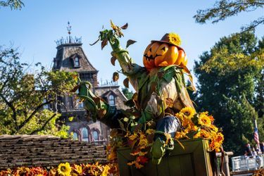Halloween fait son retour à Disneyland Paris du 1er octobre jusqu&#039;au 7 novembre.