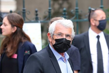 Michel Boujenah arrivant aux obsèques de Jean-Paul Belmondo à Paris, le 10 septembre 2021.