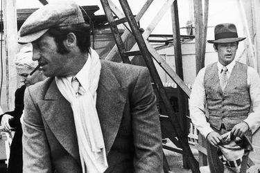 Jean-Paul Belmondo et Alain Delon dans "Borsalino" de Jacques Deray en 1970.