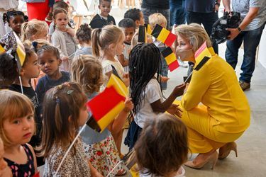 La reine des Belges Mathilde dans un ensemble Natan à Zottegem, le 7 septembre 2021