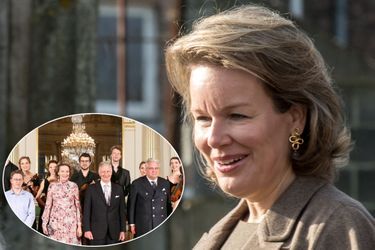La reine des Belges Mathilde à Cuesmes, le 3 mars 2020. En vignette, au Palais royal à Bruxelles avec le roi Philippe et le prince Laurent, le 5 mars 2020