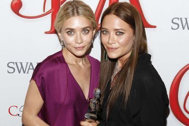 Ashley et Mary-Kate Olsen en 2012