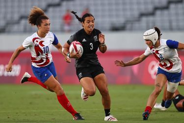 L'équipe de France féminine de rugby à VII a conquis la médaille d'argent olympique samedi, la 17e des Bleus à Tokyo, en s'inclinant face à la Nouvelle-Zélande en finale des Jeux.