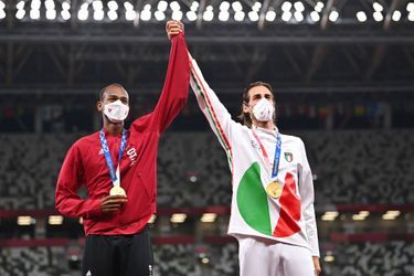 L&#039;Italien Gianmarco Tamberi et le Qatari Mutaz Essa Barshim ont arrêté le concours du saut en hauteur afin de se partager l&#039;or olympique.