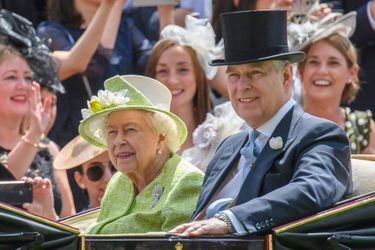Le prince Andrew et la reine Elizabeth II au Royal Ascot, le 22 juin 2019