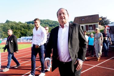 François Hollande vendredi au stade de Tulle, en Corrèze 