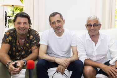 Philippe Lellouche, Gad Elmaleh et Michel Boujenah au Festival de Ramatuelle le 31 juillet 2021