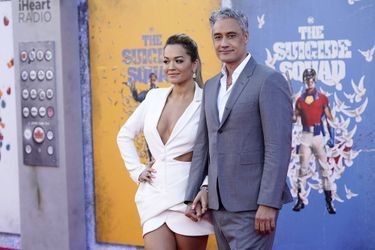 Rita Ora et Taika Waititi à la première du film «The Suicide Squad» à Los Angeles le 2 août 2021