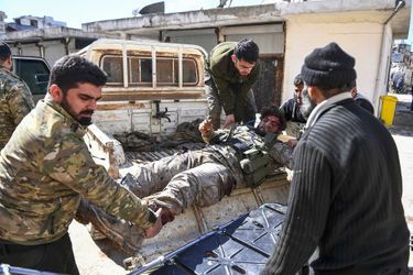 Combattants soutenus par la Turquie dans la province d'Idlib, en Syrie, le 1er mars 2020.