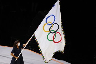 Anne Hidalgo, au stade olympique de Tokyo.