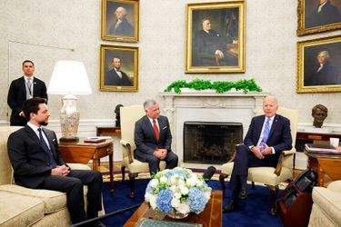 Le prince héritier Hussein, le roi Abdallah de Jordanie et Joe Biden à la Maison-Blanche, le 19 juillet 2021.